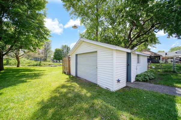 Backyard, Detached Garage, Exterior