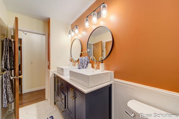 Bathroom, Dual Sink Vanities, Interior, Wood Texture Flooring