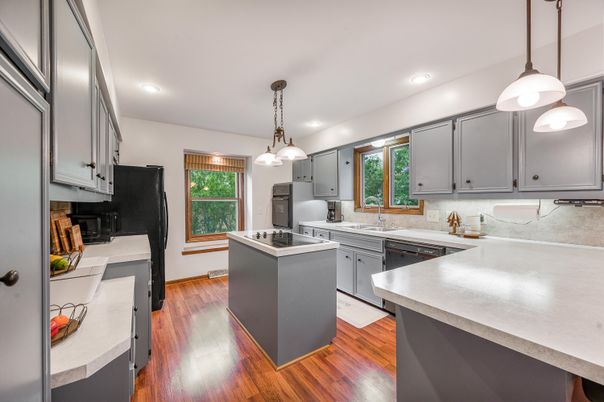 Interior, Kitchen, Pendant Lights, Recessed Lighting, Wood Texture Flooring