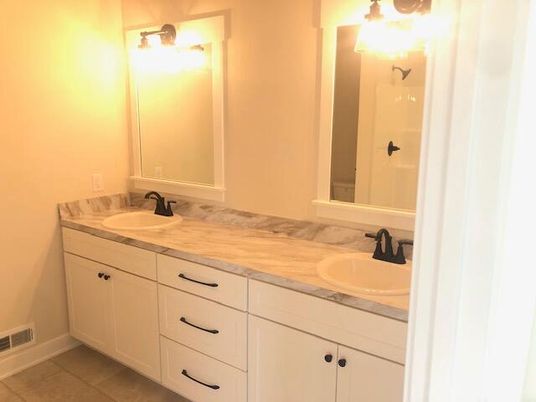 Bathroom, Dual Sink Vanities, Interior