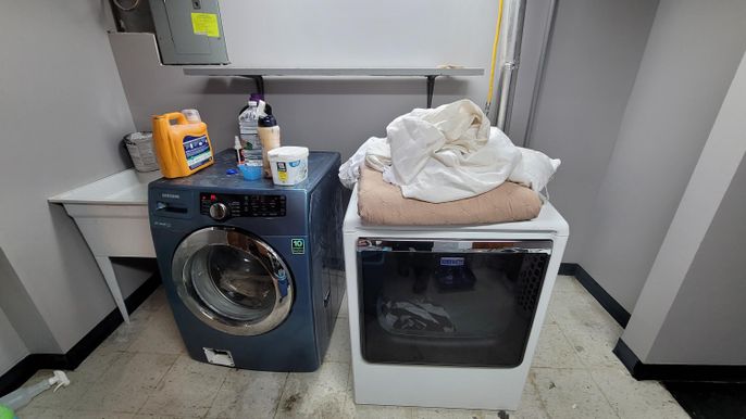 Interior, Washer
