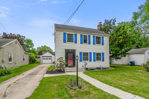 Detached Garage, Exterior, Facade, Georgian
