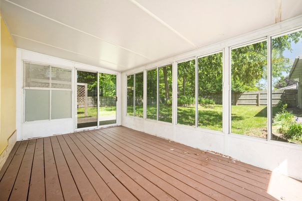 DE Listing image placeholder