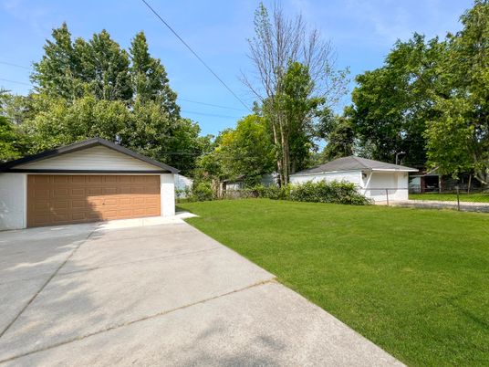 Backyard, Detached Garage, Exterior