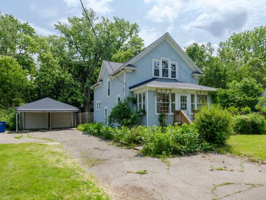 Backyard, Detached Garage, Exterior