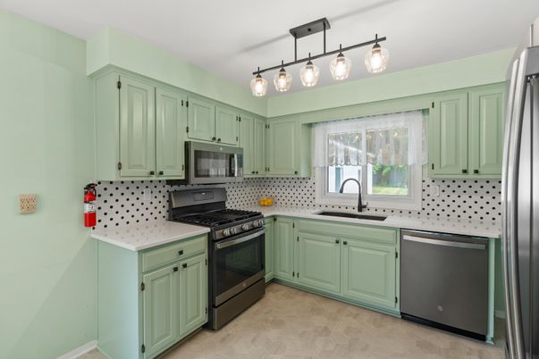 Interior, Kitchen, Stainless Steel Appliances