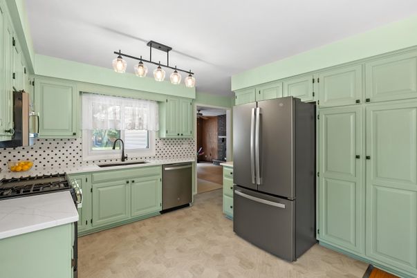 Interior, Kitchen, Stainless Steel Appliances
