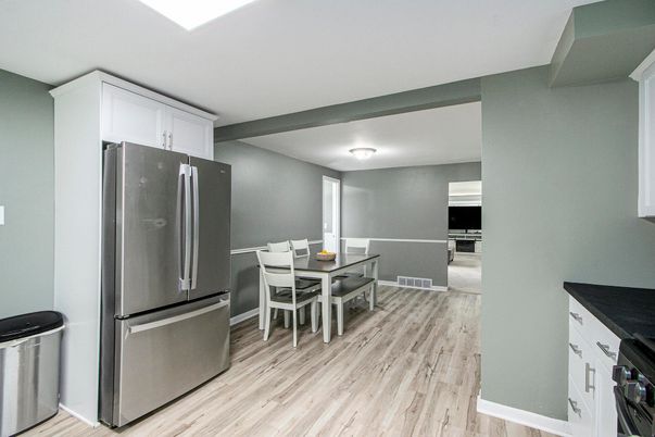 Dining room, Interior, Kitchen, Stainless Steel Appliances, Wood Texture Flooring