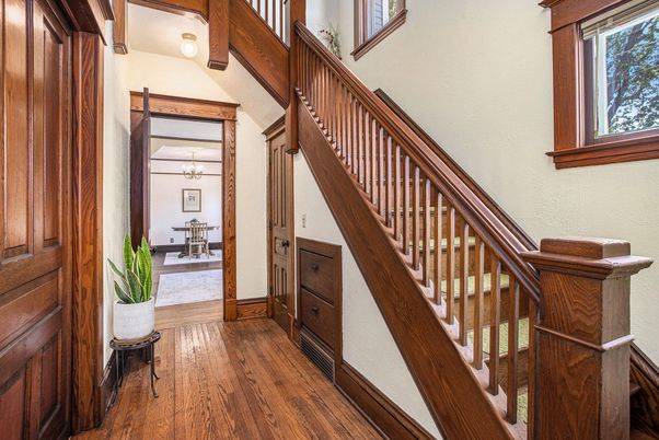 Chandelier, Interior, Wood Texture Flooring