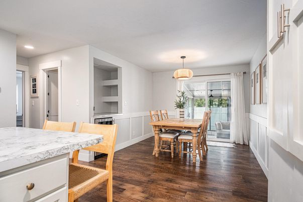 Dining room, Interior, Recessed Lighting, Wood Texture Flooring
