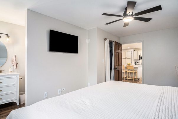 Bedroom, Interior, Recessed Lighting, Wood Texture Flooring
