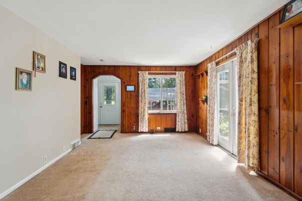 Empty room, Interior, Wooden Walls