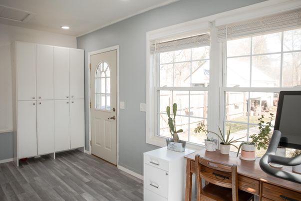 Interior, Recessed Lighting, Wood Texture Flooring