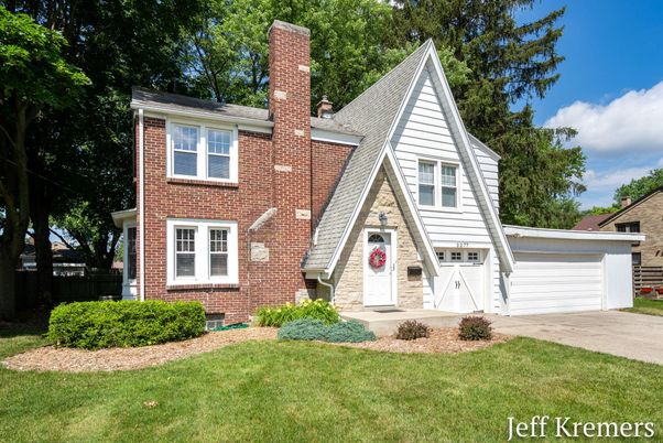 Attached, Exterior, Facade, Brick Facade, Tudor Revival