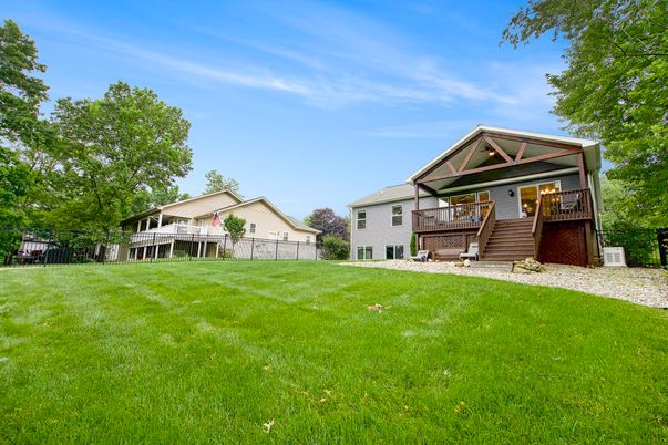 Backyard, Exterior, Hot Tub