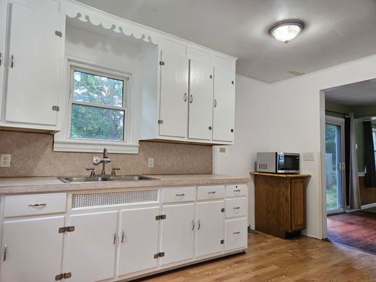 Interior, Kitchen, Wood Texture Flooring