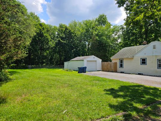 Backyard, Detached Garage, Exterior