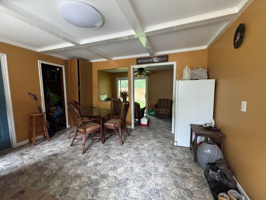 Dining room, Interior