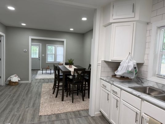 Dining room, Interior, Recessed Lighting