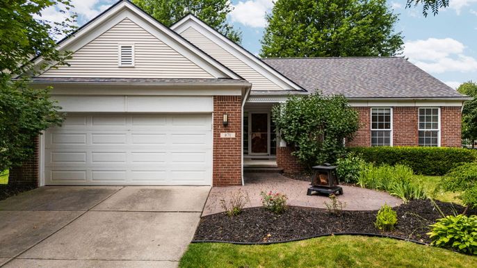 Attached, Exterior, Facade, Brick Facade, Brick Traditional
