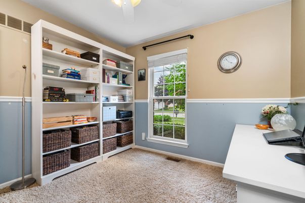 Home Office, Interior