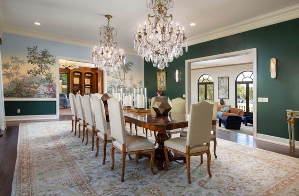 Chandelier, Dining room, Interior, Recessed Lighting, Wood Texture Flooring