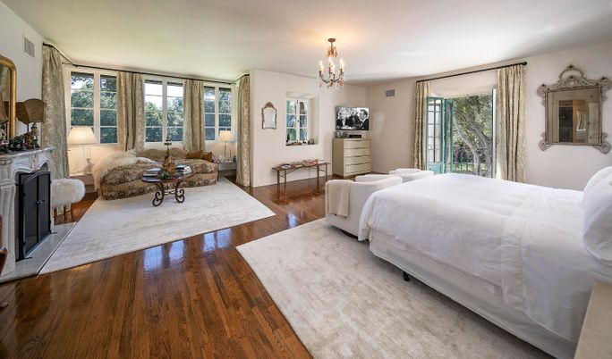 Bedroom, Chandelier, Fireplace, Interior, Wood Texture Flooring