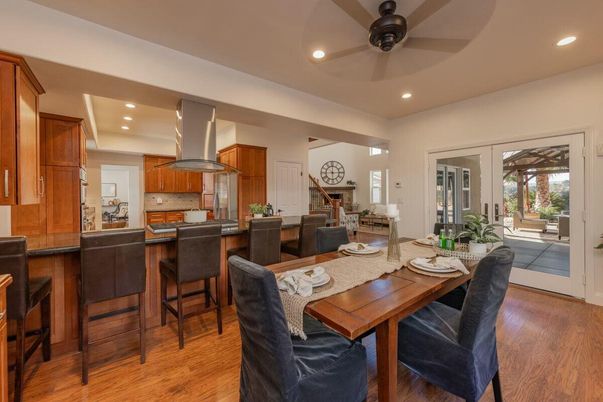 Dining room, Interior, Kitchen, Recessed Lighting, Wood Texture Flooring