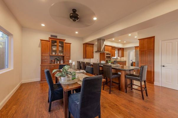 Dining room, Interior, Kitchen, Recessed Lighting, Wood Texture Flooring