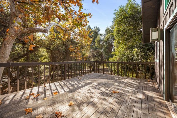 Exterior, Wood Texture Flooring
