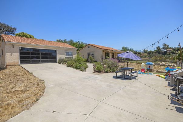 Backyard, Detached Garage, Exterior