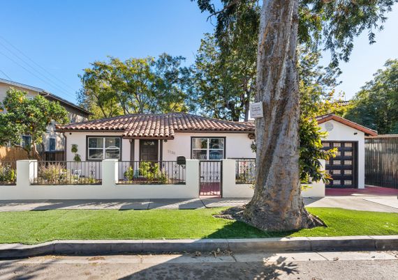 Detached Garage, Exterior, Facade, Spanish Mediterranean