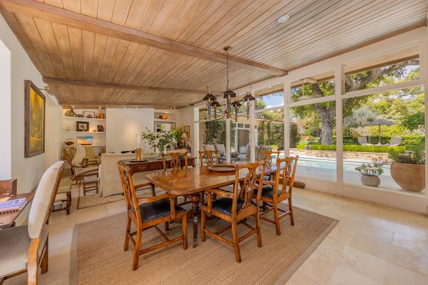 Dining room, Interior, Pendant Lights, Wooden Beams, Wooden Ceilings
