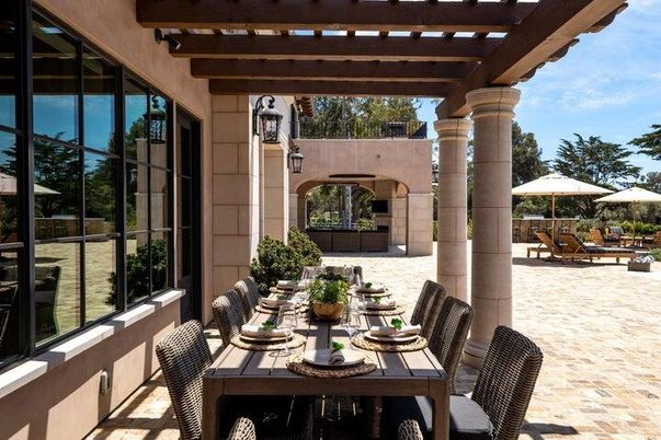 Exterior, Fireplace
