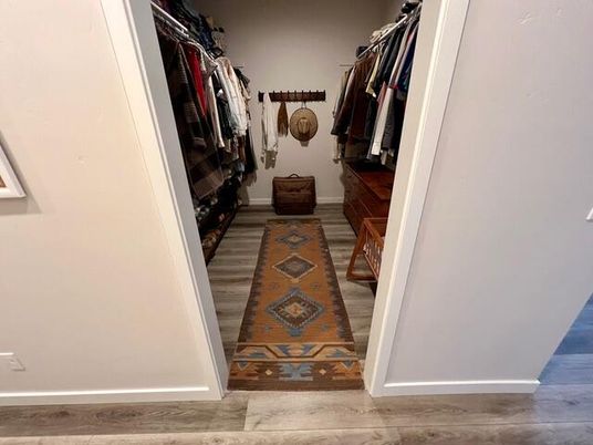 Interior, Walk-in Closets, Wood Texture Flooring