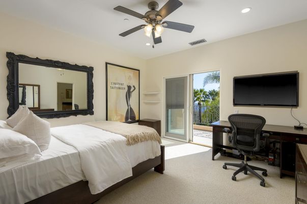 Bedroom, Home Office, Interior, Recessed Lighting