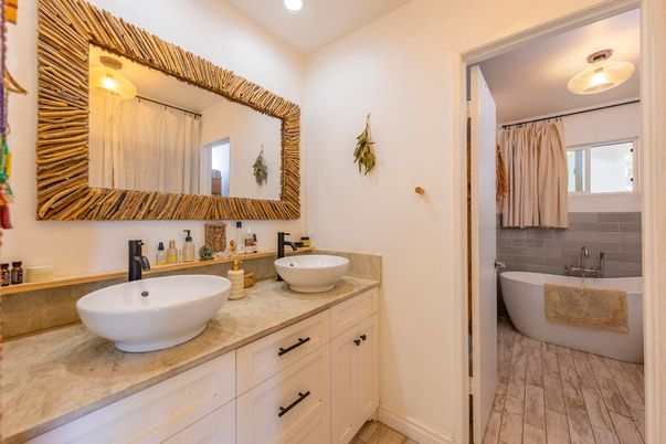 Bathroom, Dual Sink Vanities, Free Standing Baths, Interior, Recessed Lighting