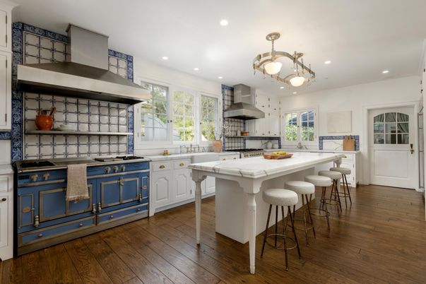 Chandelier, Interior, Kitchen, Recessed Lighting, Stainless Steel Appliances, Wood Texture Flooring