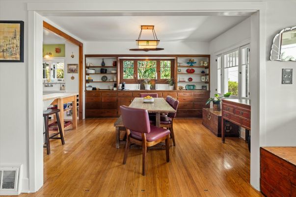 Dining room, Interior, Wood Texture Flooring