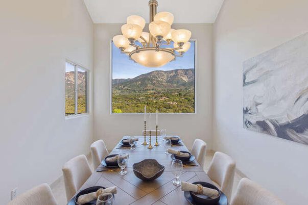 Chandelier, Dining room, Interior