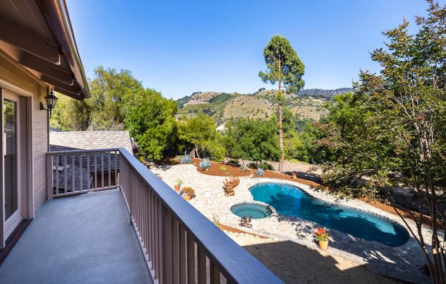 Exterior, Pool