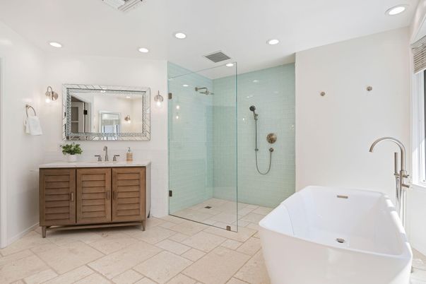 Bathroom, Dual Sink Vanities, Free Standing Baths, Glass Shower, Interior, Recessed Lighting