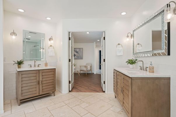 Bathroom, Dual Sink Vanities, Interior, Recessed Lighting, Wood Texture Flooring
