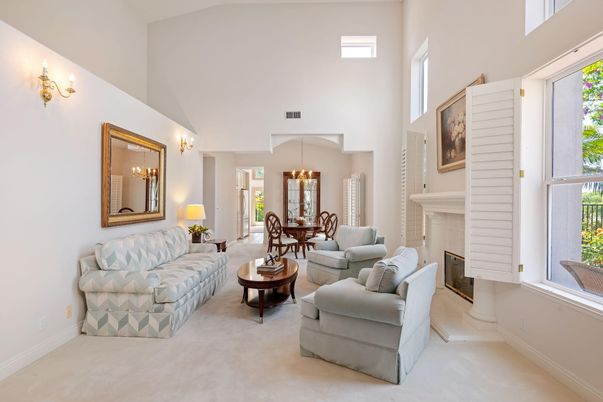 Chandelier, Dining room, Fireplace, Interior, Living room