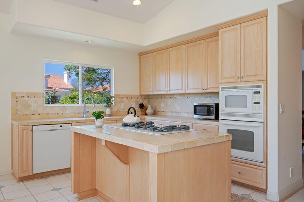 Interior, Kitchen, Recessed Lighting, Tile Countertops