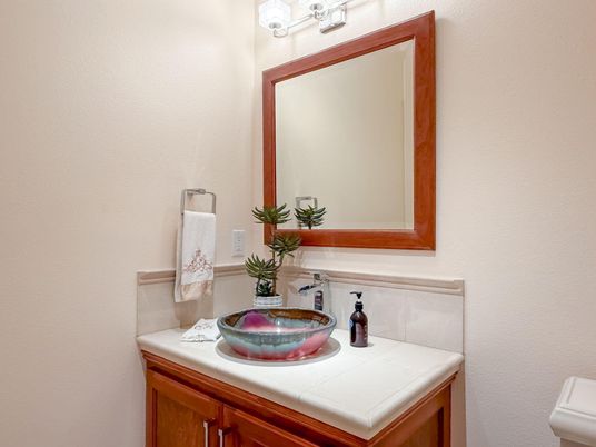 Bathroom, Interior, Tile Countertops