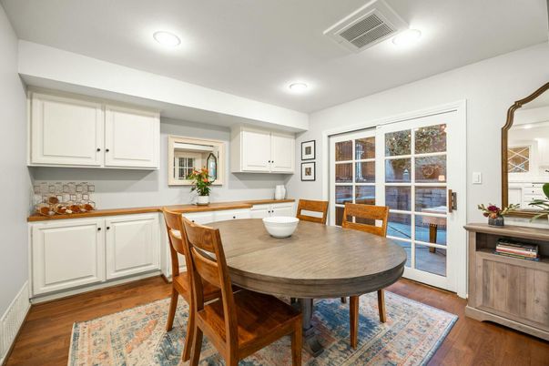 Dining room, Interior, Kitchen, Recessed Lighting, Wood Texture Flooring