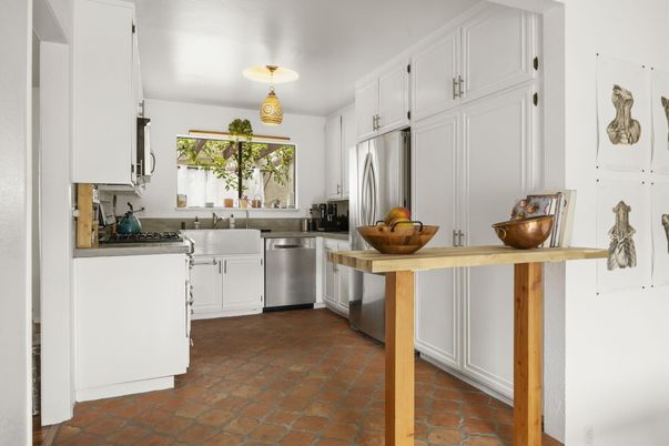 Interior, Kitchen, Stainless Steel Appliances