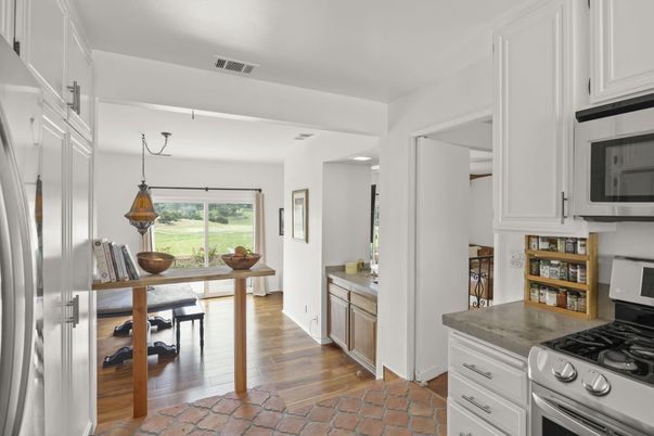 Dining room, Interior, Kitchen, Pendant Lights, Wood Texture Flooring