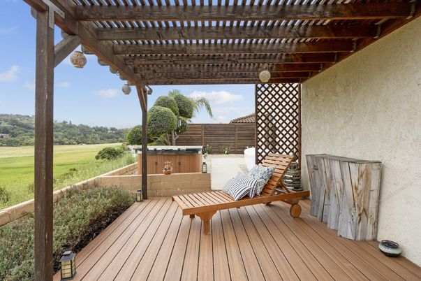 Exterior, Hot Tub